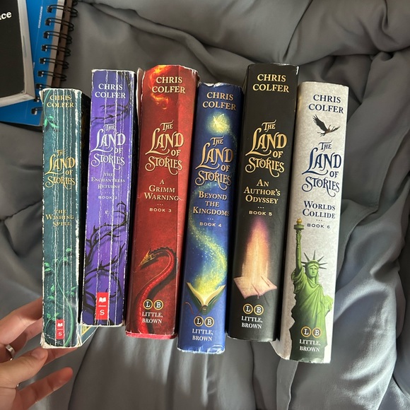 the land of stories full series - Picture 1 of 1